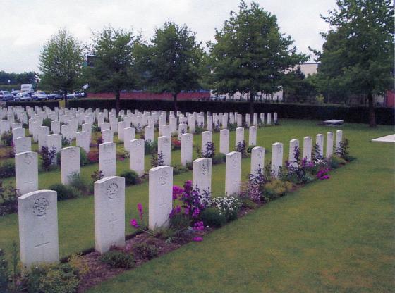 FOUQUIERES CHURCHYARD EXTENSION