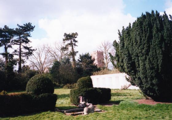 Looking towards Rothley Parish Church over the Barrow RDC computer block. The stone lions can be seen in the foreground. These, like other artefacts, quietly disappeared before the sale to William Davis and around the time that the archaeological survey was carried out. April 2002