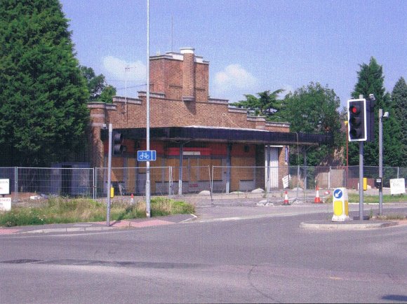 The Silver Star Garage, (Rothley Service Station) Loughborough Road, Rothley ready for demolition. August 2005